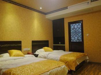 Hong Village Pine Crane Hall Inn Хуаншань Экстерьер фото